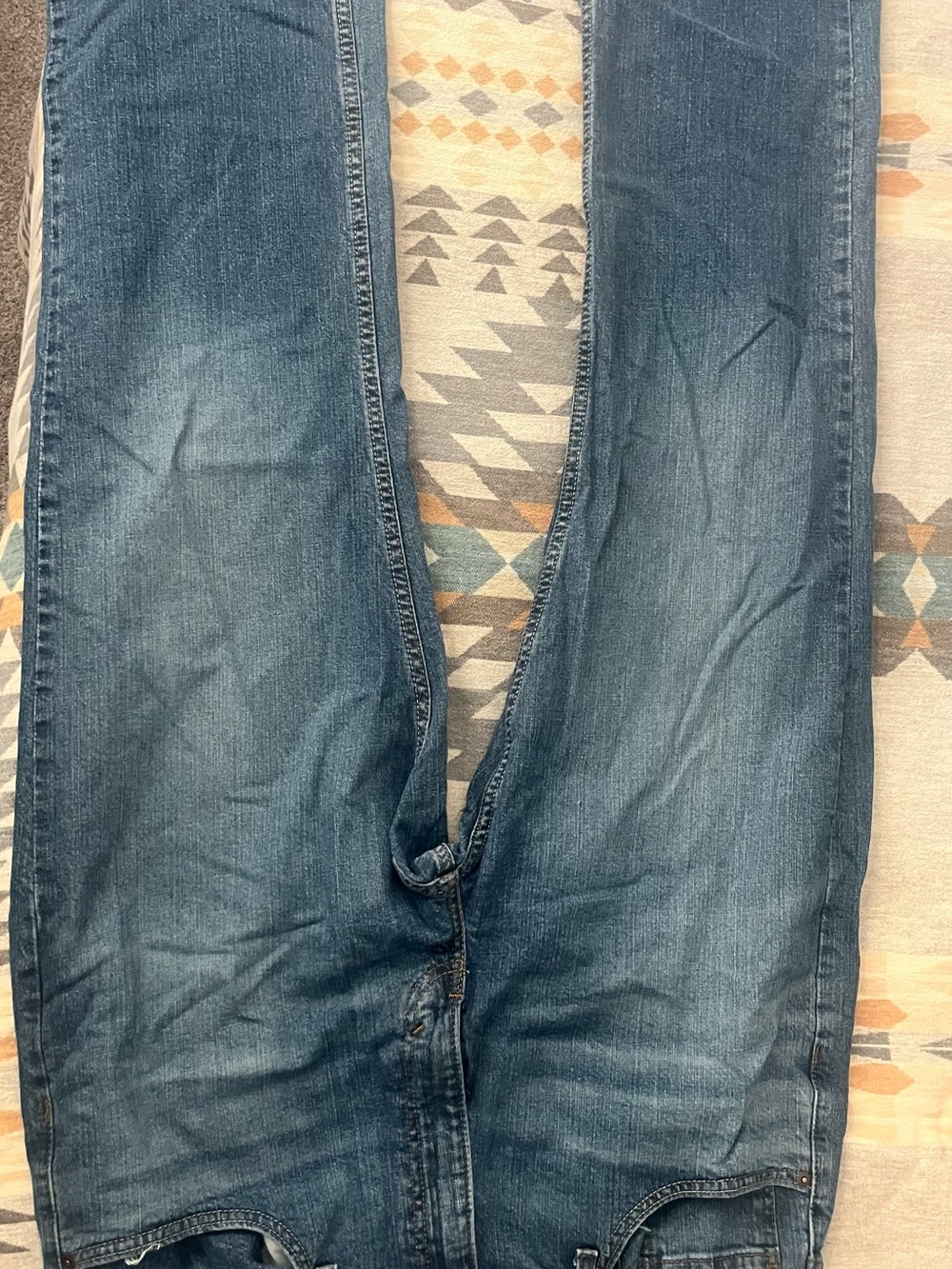 Levi's Men's Straight Leg Medium Blue Jeans